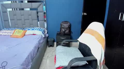 davidro030 online show from October 2025 03:06:02 AM