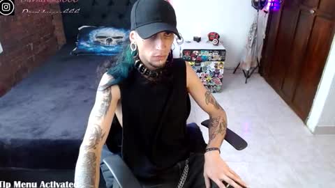   online show from November 2025 06:40:01 PM