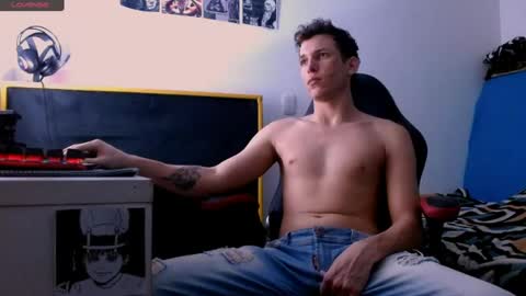 davidsalazar33 online show from March 2026 11:31:02 PM