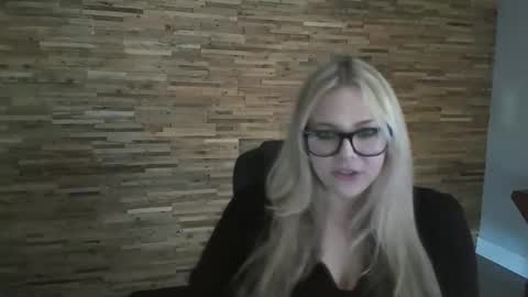 Davina online show from October 2025 10:21:02 PM