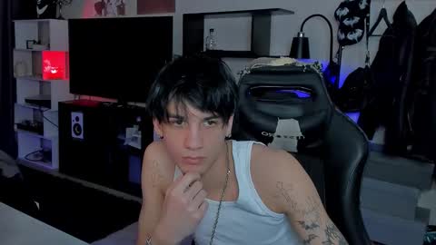 davis online show from February 2026 09:18:01 PM