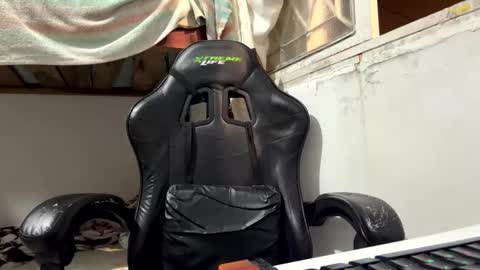 davoxer online show from September 2025 07:32:02 AM