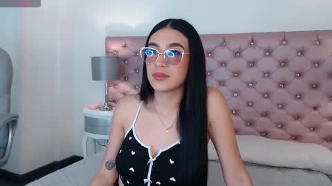 Snapshot of dayaaan_ chatting on January 2026 07:27:01 PM dayaaan_ online show from January 2026 07:27:01 PM