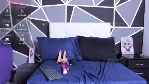 Snapshot of daye_sky chatting on October 2025 07:16:01 PM Daye sky online show from October 2025 07:16:01 PM