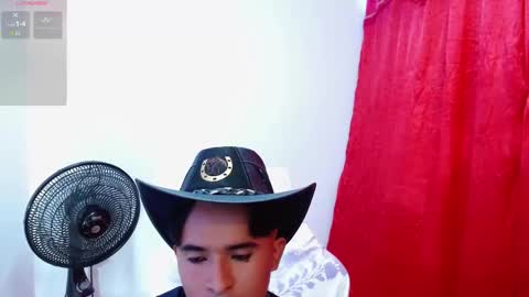 dayro_dduran online show from October 2025 07:01:02 PM
