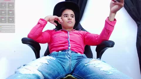 Snapshot of dayro_dduran chatting on November 2025 06:29:01 PM dayro_dduran online show from November 2025 06:29:01 PM