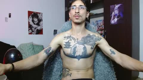 Snapshot of dazzayyy chatting on May 2026 02:28:01 AM dazzayy online show from May 2026 02:28:01 AM