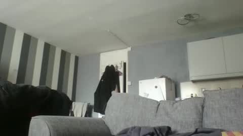 Dazzill online show from October 2025 02:23:02 PM