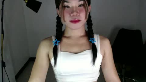 Snapshot of dazzzlingcarol chatting on June 2026 10:27:01 AM dazzzlingcarol online show from June 2026 10:27:01 AM