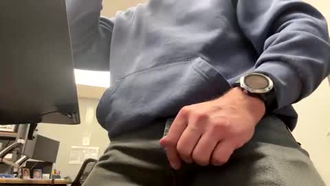 Snapshot of dblum75 chatting on January 2026 12:42:01 PM dblum75 online show from January 2026 12:42:01 PM