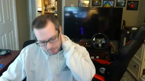 Snapshot of ddeeeezznnuuttzz chatting on January 2025 02:29:02 AM ddeeeezznnuuttzz online show from January 2025 02:29:02 AM