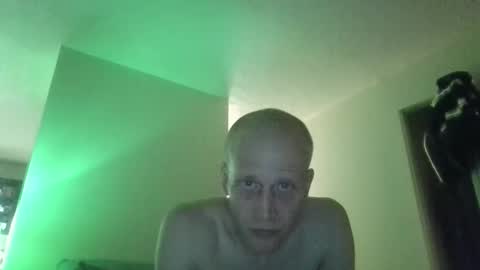 Snapshot of deanking824 chatting on June 2026 04:12:02 PM deanking824 online show from June 2026 04:12:02 PM