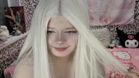 Camille online show from July 2026 06:23:01 PM
