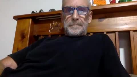 deanofflove2210 online show from January 2025 05:59:01 AM