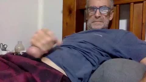 deanofflove2210 online show from February 2025 06:42:01 AM