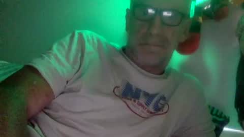 deanofflove221000 online show from October 2025 06:06:02 AM