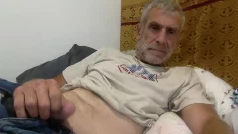 deanofflove221000 online show from February 2026 05:24:01 AM