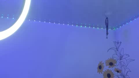 Snapshot of dear_venus chatting on September 2025 09:31:02 PM venus adam online show from September 2025 09:31:02 PM