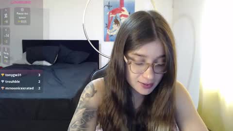 Snapshot of dearlilith6666 chatting on February 2025 02:42:01 PM dearlilith6666 online show from February 2025 02:42:01 PM