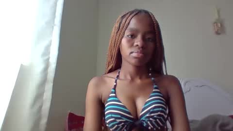 Snapshot of dearygirl chatting on February 2025 08:54:02 AM lilian online show from February 2025 08:54:02 AM