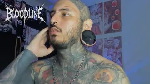    online show from November 2025 06:52:02 PM