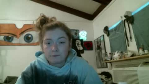 DEBBIE online show from November 2025 12:16:01 PM