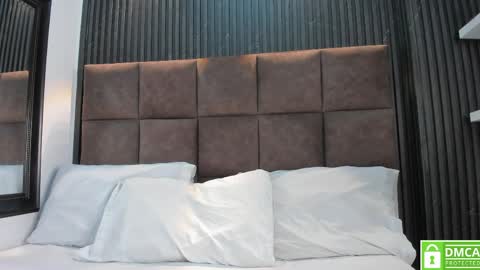 debora_blaze_ online show from April 2026 08:28:02 PM