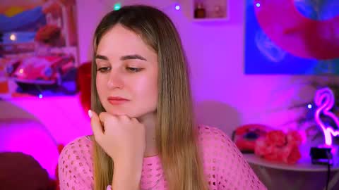 Snapshot of deboralarson chatting on February 2025 08:07:01 AM Debora online show from February 2025 08:07:01 AM