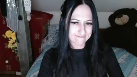 DebraMilf online show from April 2026 01:19:01 AM