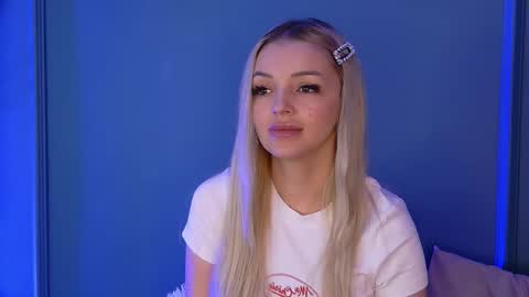 Snapshot of deeavip chatting on February 2026 05:47:02 AM DeeaVIP online show from February 2026 05:47:02 AM