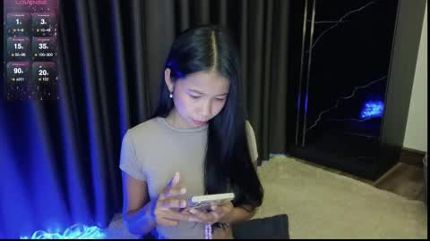 deedeedoll online show from February 2025 01:24:01 AM