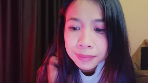 Snapshot of deedeedoll chatting on April 2026 10:32:02 AM deedeedoll online show from April 2026 10:32:02 AM