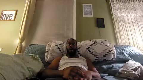 Snapshot of deemack2010 chatting on October 2025 06:59:01 AM BigDaddyD online show from October 2025 06:59:01 AM