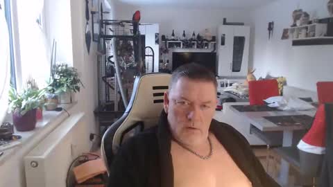 Snapshot of deinprinz2312 chatting on January 2025 07:24:01 AM deinprinz2312 online show from January 2025 07:24:01 AM