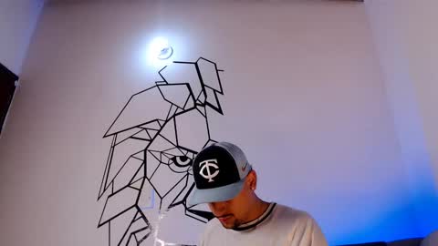 Snapshot of deivy_gram chatting on November 2025 11:20:02 AM DEIVY online show from November 2025 11:20:02 AM