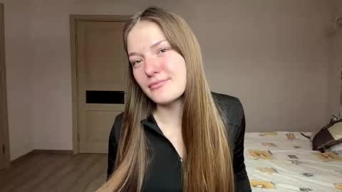 Snapshot of dejameneal chatting on February 2026 07:47:01 AM Mila online show from February 2026 07:47:01 AM