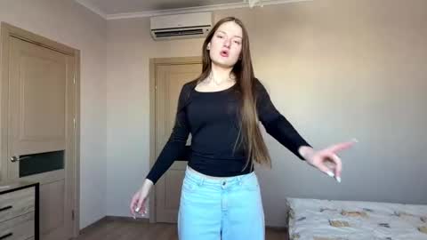 Snapshot of dejameneal chatting on February 2026 07:21:02 AM Mila online show from February 2026 07:21:02 AM