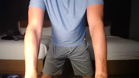 delicioso4u online show from October 2025 03:07:02 AM