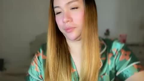 iyalicious online show from February 2025 12:54:02 AM