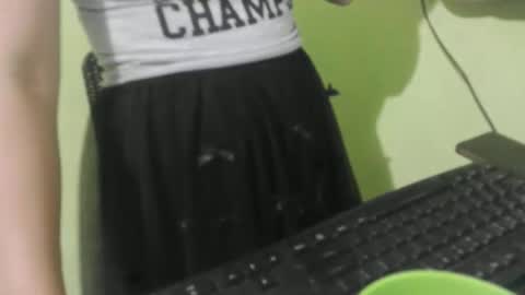 delicious_kitty4u online show from November 2025 04:14:02 PM