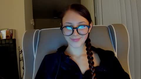 deliciousnoni online show from November 2025 06:26:02 AM