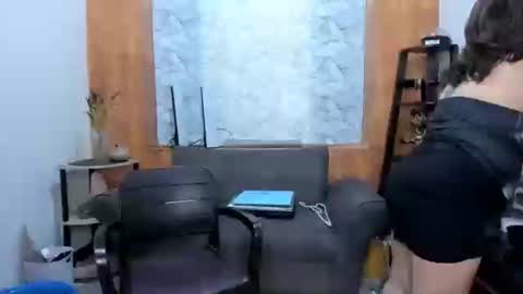 Snapshot of delightfulcurvy chatting on February 2025 01:38:01 AM delightfulcurvy online show from February 2025 01:38:01 AM