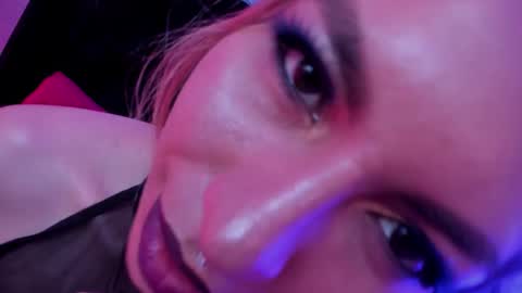 della online show from October 2025 08:42:01 PM