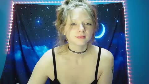 Snapshot of delilalove3412 chatting on February 2025 04:44:02 AM DelilaLove3412 online show from February 2025 04:44:02 AM