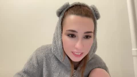 Delivery      online show from January 2025 11:02:02 PM