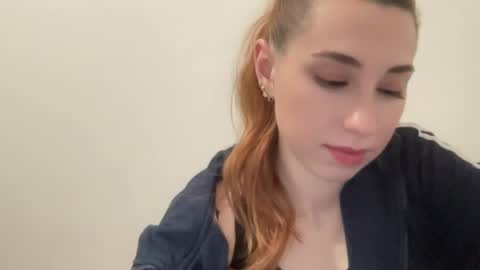 Delivery      online show from January 2025 06:49:02 PM