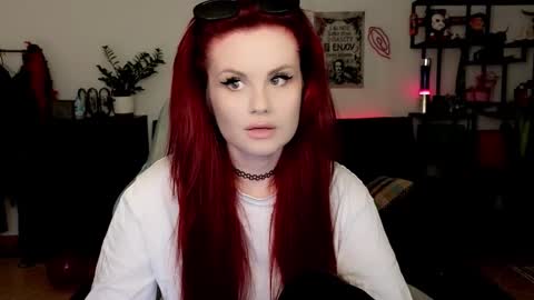 dellacrush_ online show from March 2026 06:04:02 PM