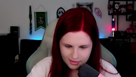 dellacrush_ online show from March 2026 06:46:02 PM