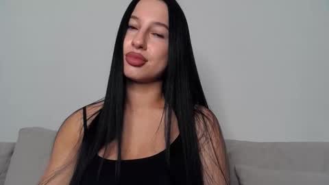 Snapshot of delly_love chatting on September 2025 05:24:01 PM delly_love online show from September 2025 05:24:01 PM