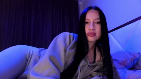 Snapshot of delly_love chatting on October 2025 09:04:02 PM delly_love online show from October 2025 09:04:02 PM